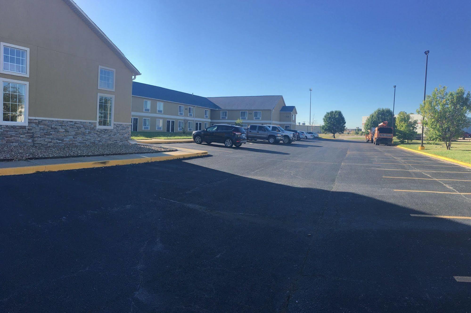 Surestay Plus Hotel By Best Western Tulsa East Kültér fotó