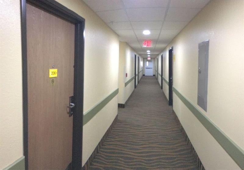 Surestay Plus Hotel By Best Western Tulsa East Kültér fotó